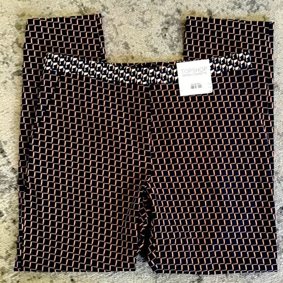 Topshop Pants - NWT Topshop Pants Cigarette Print Trousers Pants Size 6